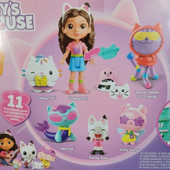 Gabby's Dollhouse Deluxe Doll Figurine Toys - Picture 9 of 10